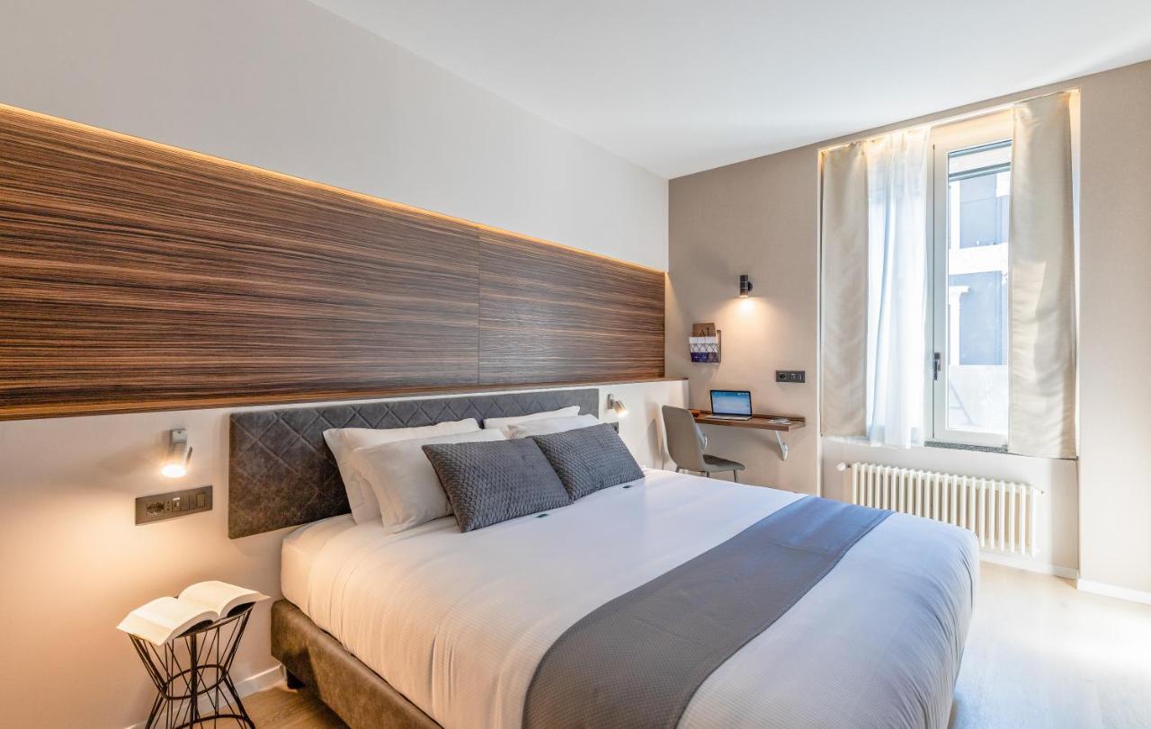 Aiello Hotels - Duomo Милан Экстерьер фото